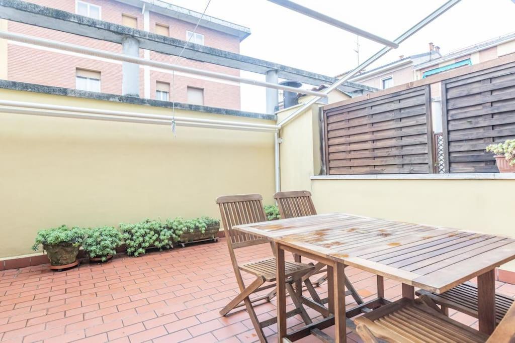 Apartament Tiarini 14 Bolonia Zewnętrze zdjęcie
