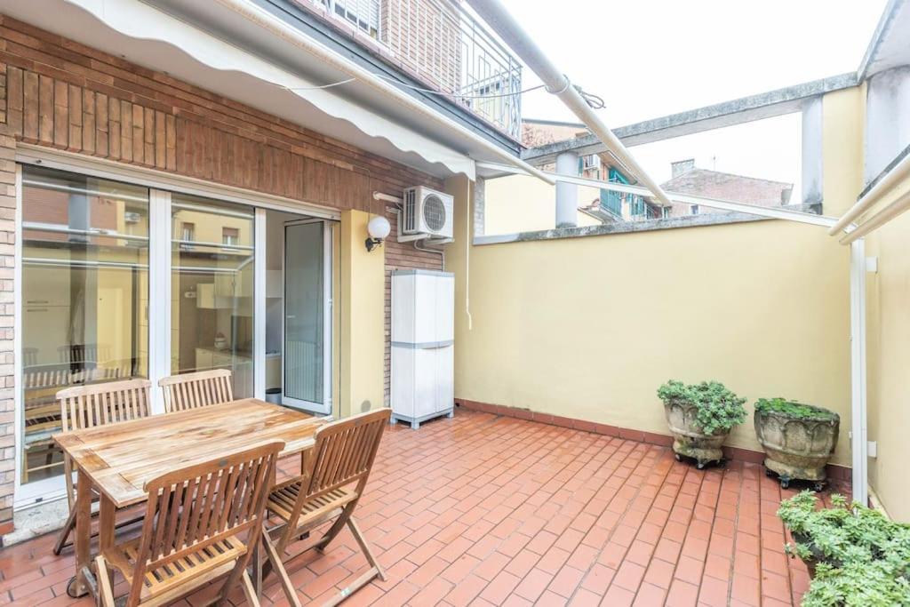 Apartament Tiarini 14 Bolonia Zewnętrze zdjęcie